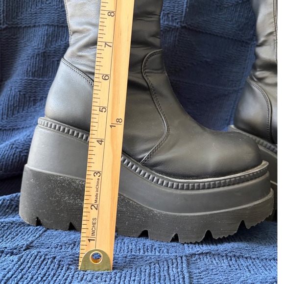 Demonia Shaker-100 Black Vegan Leather Platform Wedge Knee High Boots Womens 8 - Picture 2 of 7
